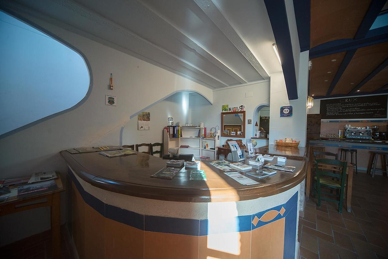 Crux Albergue Adahuesca Exteriör bild