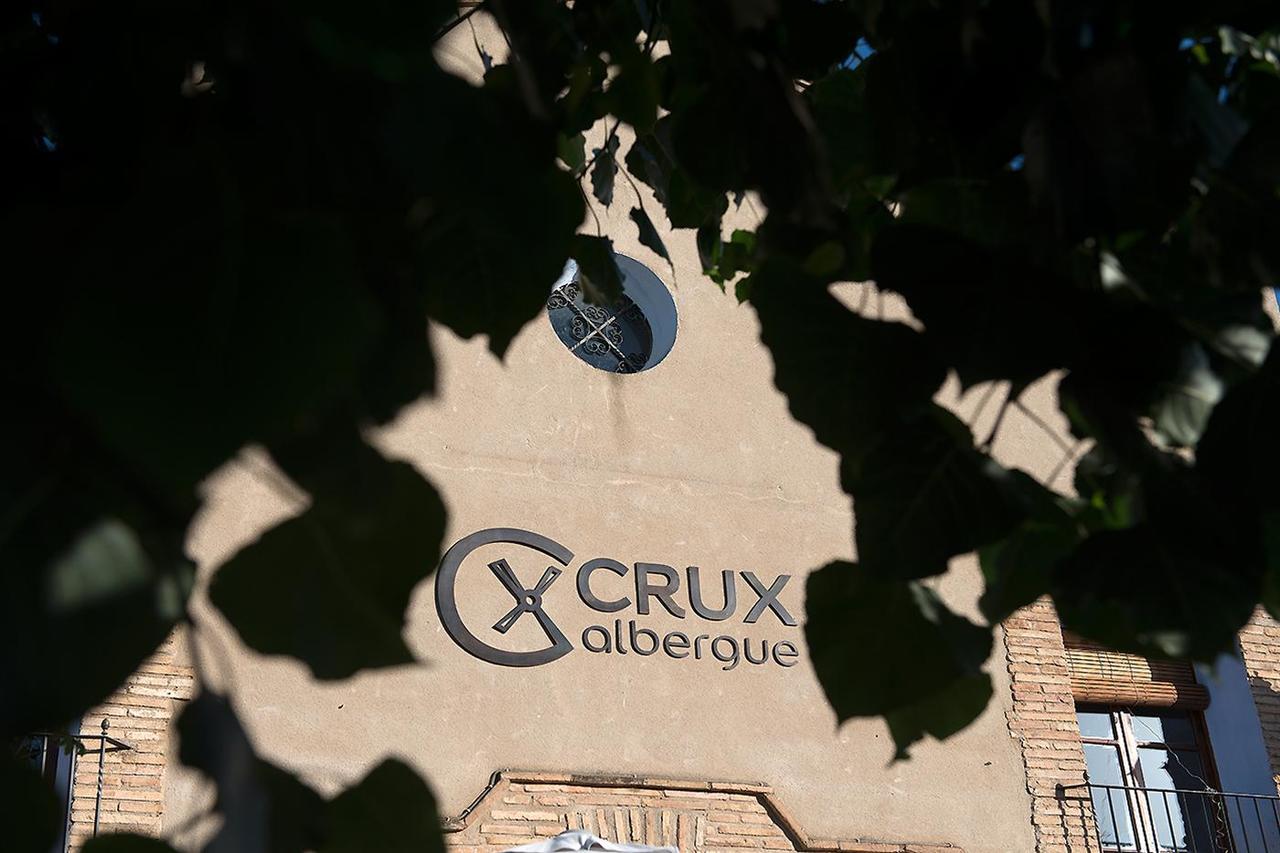 Crux Albergue Adahuesca Exteriör bild