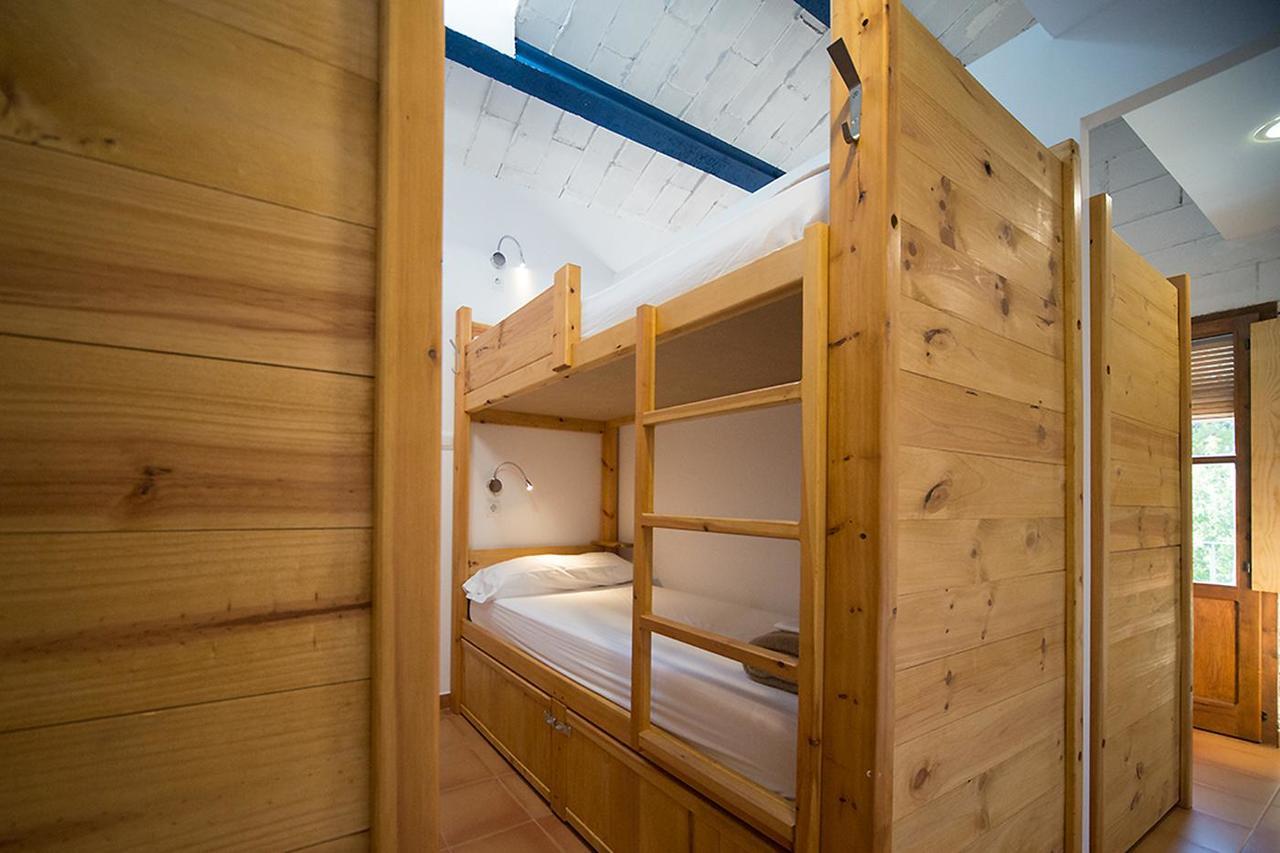 Crux Albergue Adahuesca Exteriör bild