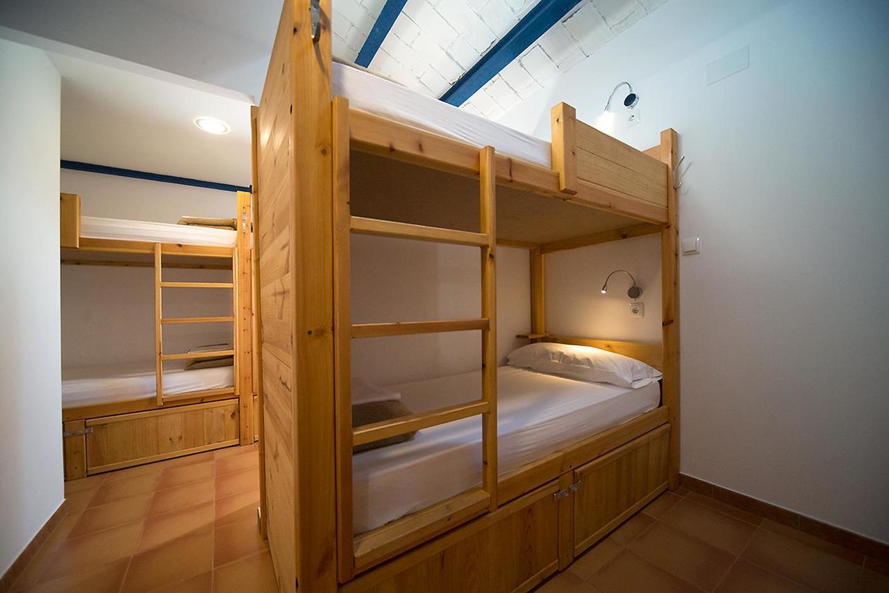 Crux Albergue Adahuesca Exteriör bild